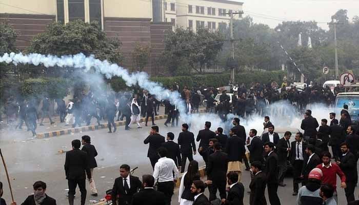Lahore High Court Bar Calls for Strike Over Civil Courts Division Issue