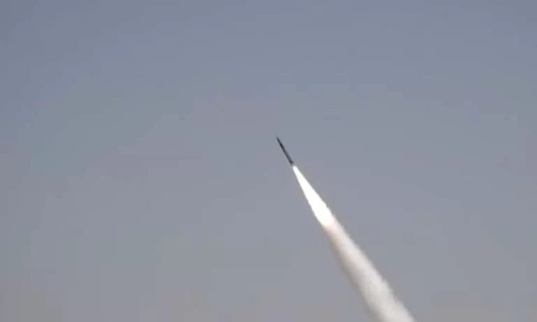 Pakistan Successfully Tests Fateh-2 Guided Rocket, Demonstrating Enhanced Precision and Range