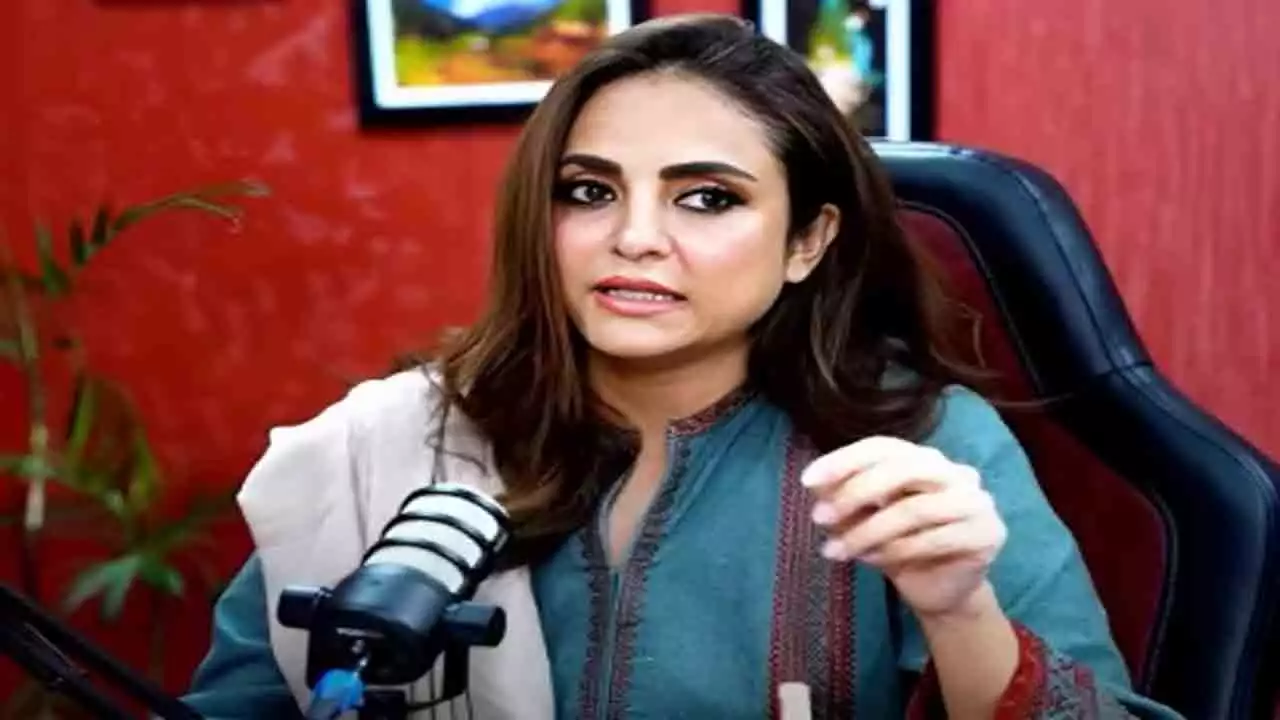 Nadia Khan Criticizes