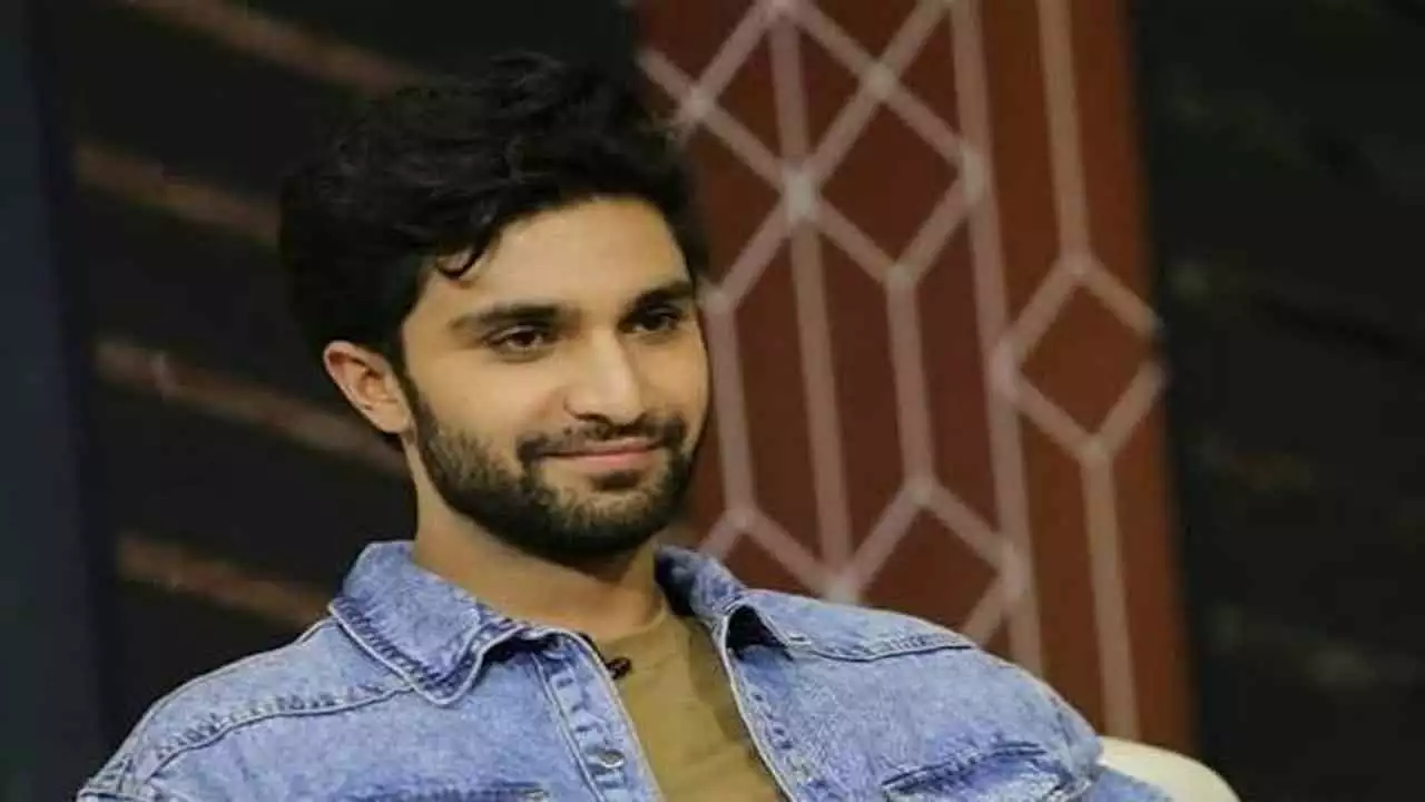 Ahad Raza Mir on Love and Second Chances Wins Attention