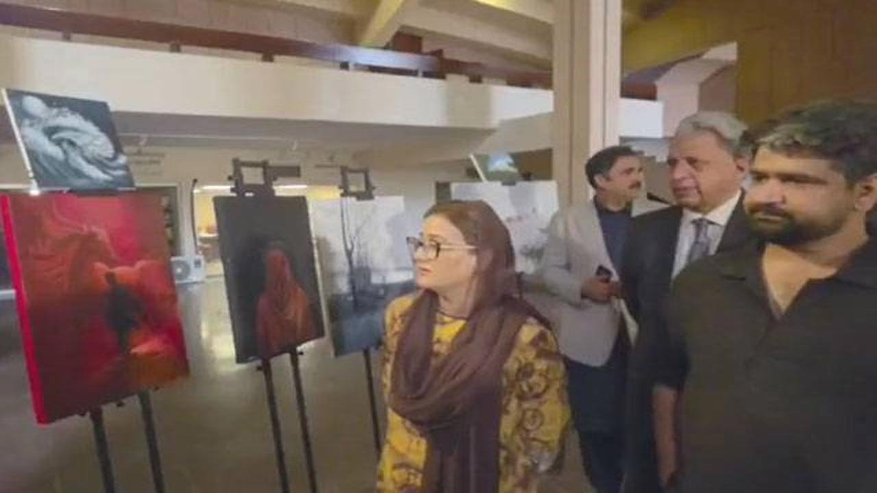 Al-Hamra Summer Camp Showcases Young Artists
