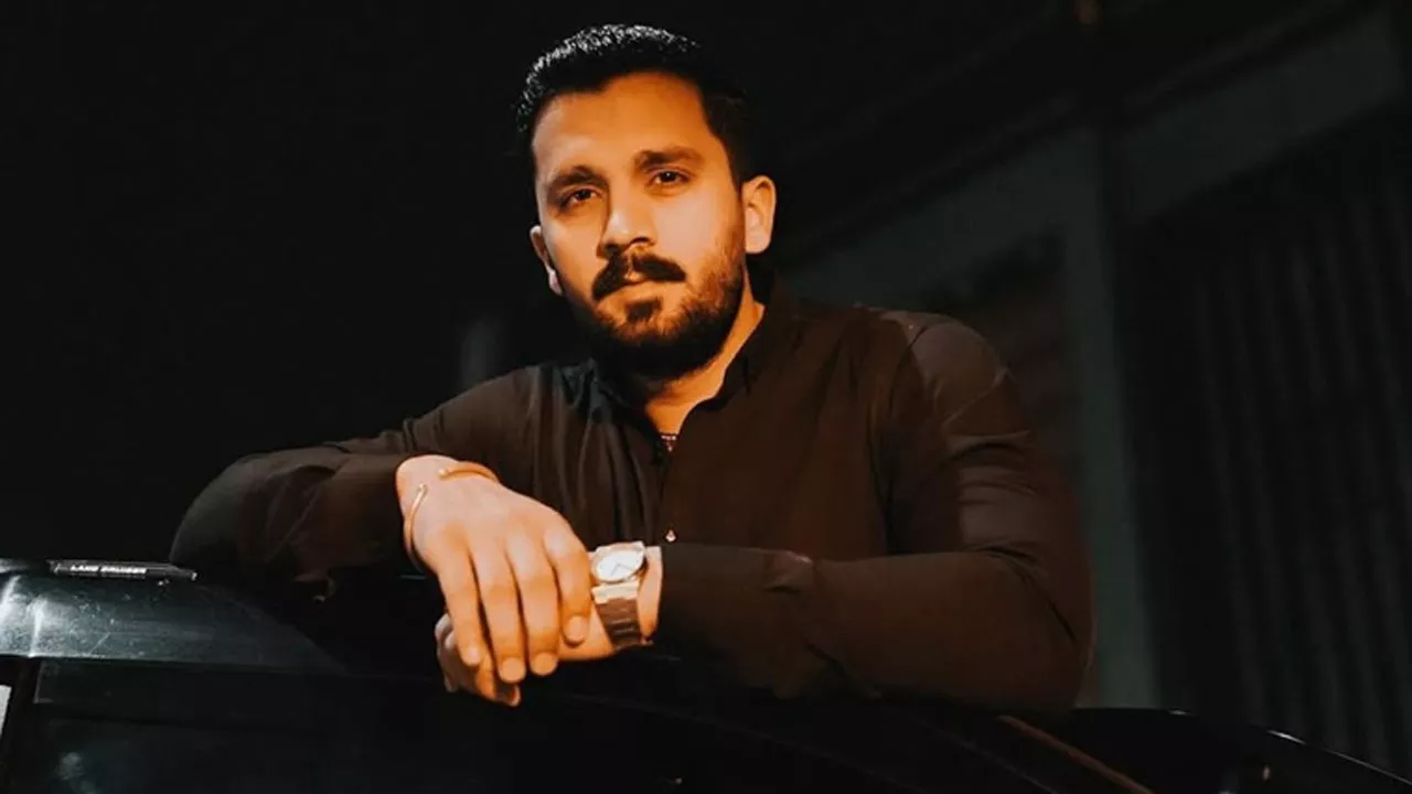 Iman Fatima Reveals Custody Notice Amid Rajab Butt Dispute