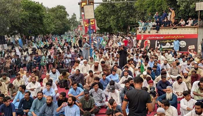 JI Karachi Protests to Expand With 25 Camps Over Fuel Levy and Load-Shedding