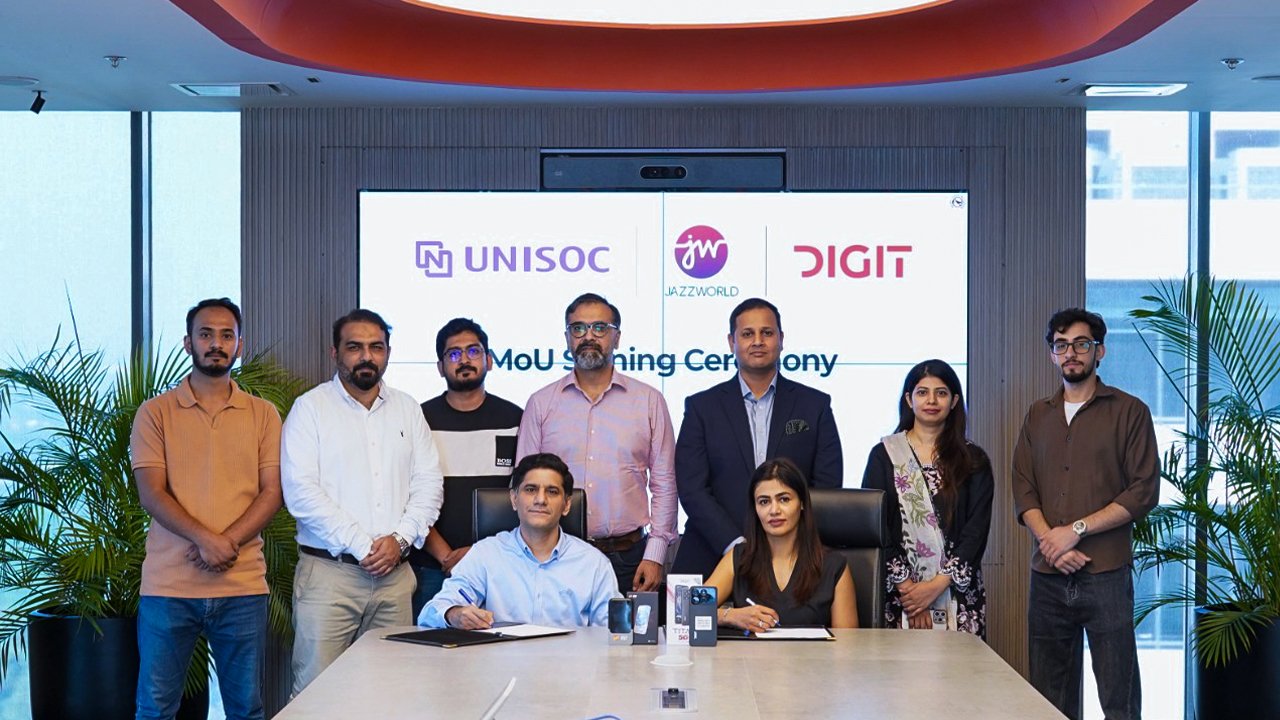 Affordable 5G Devices to Pakistan